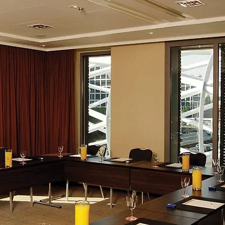 Hotel Nh 4*